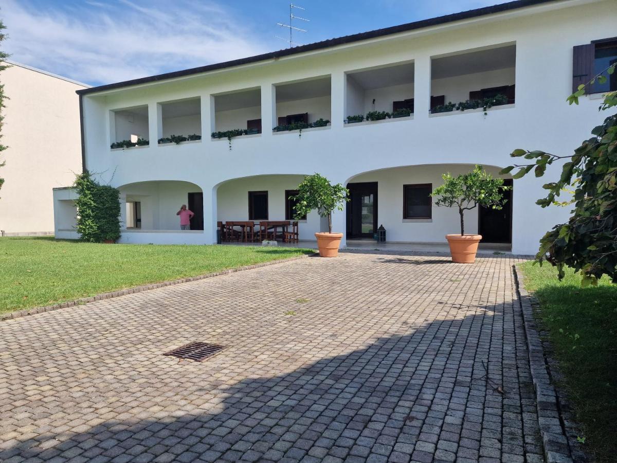 B&B Borgo Tesis Spilimbergo Buitenkant foto